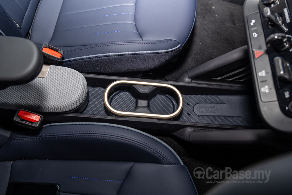 MINI Electric J01 (2024) Interior