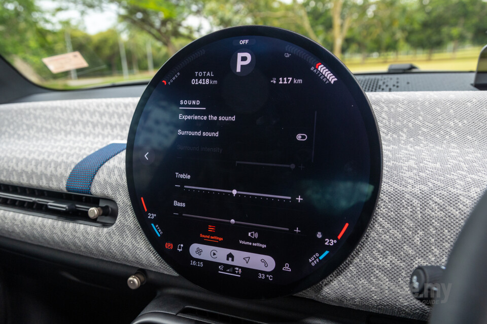MINI Electric J01 (2024) Interior