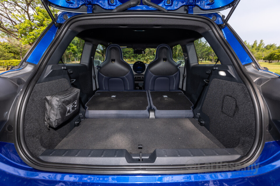 MINI Electric J01 (2024) Interior