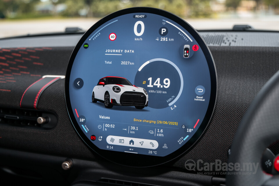 MINI Electric J01 (2024) Interior