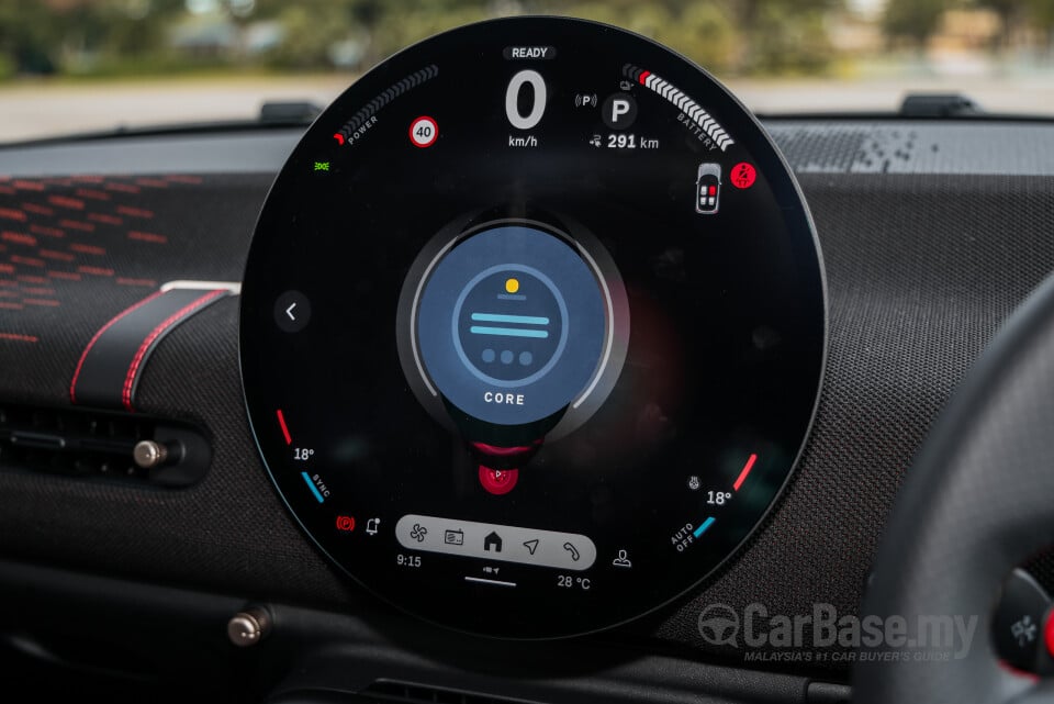 MINI Electric J01 (2024) Interior