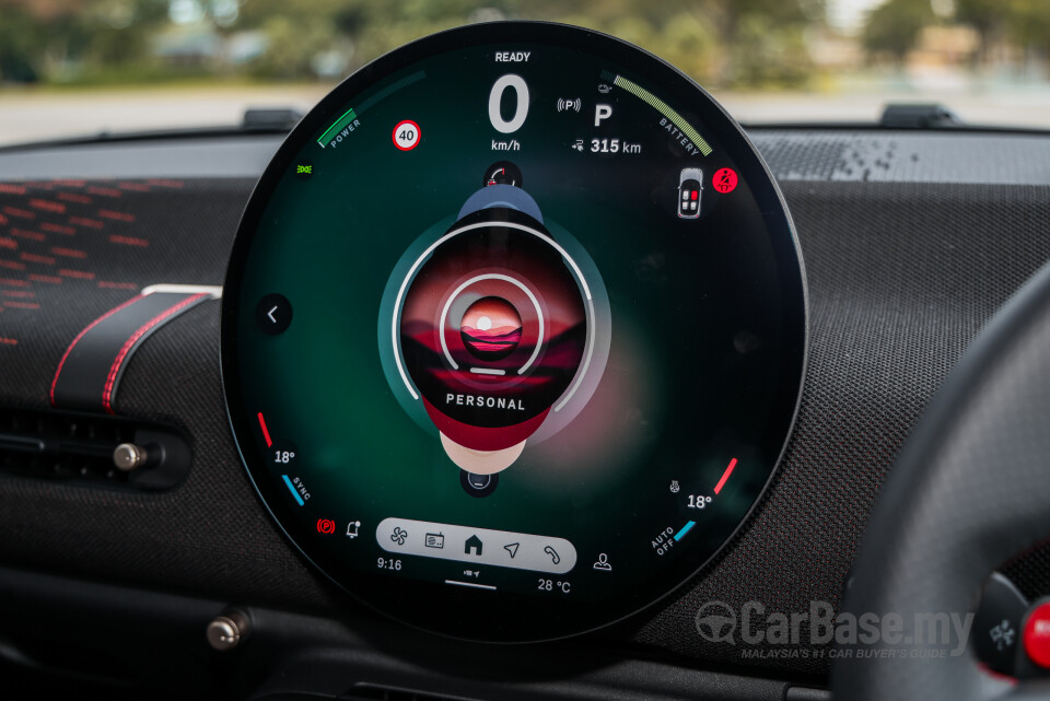MINI Electric J01 (2024) Interior