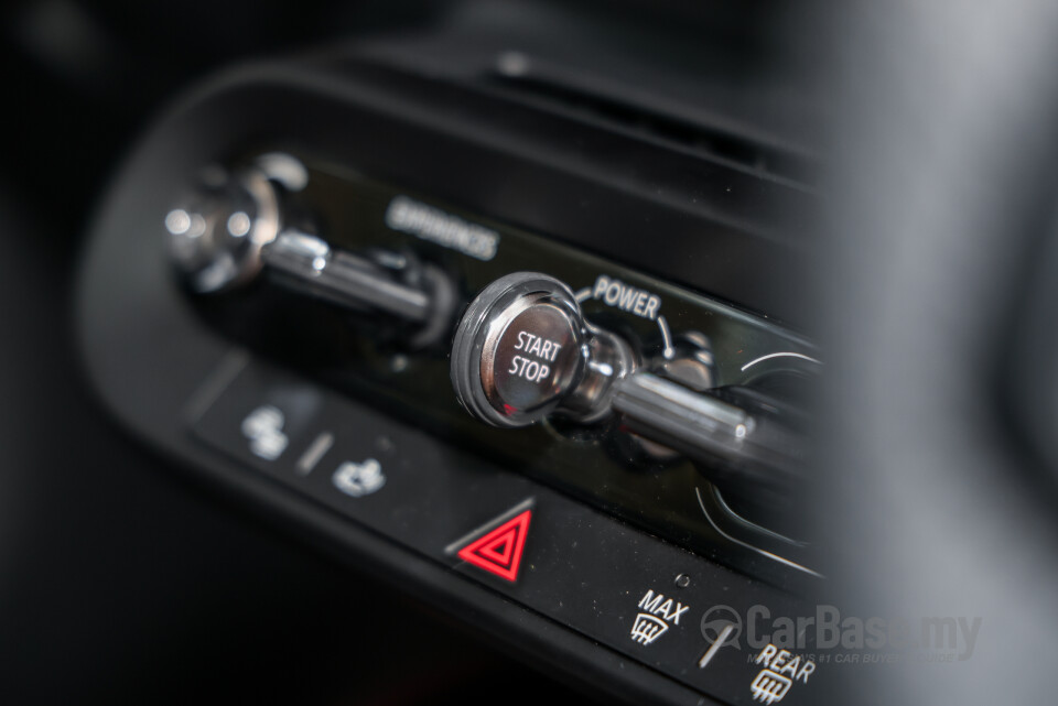 MINI Electric J01 (2024) Interior