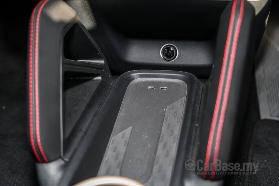 MINI Electric J01 (2024) Interior