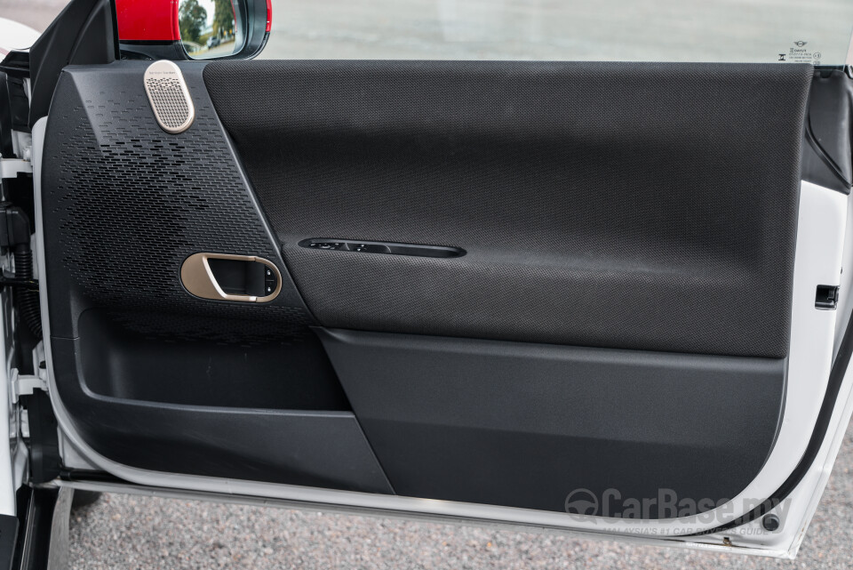 MINI Electric J01 (2024) Interior