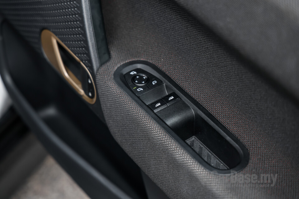MINI Electric J01 (2024) Interior