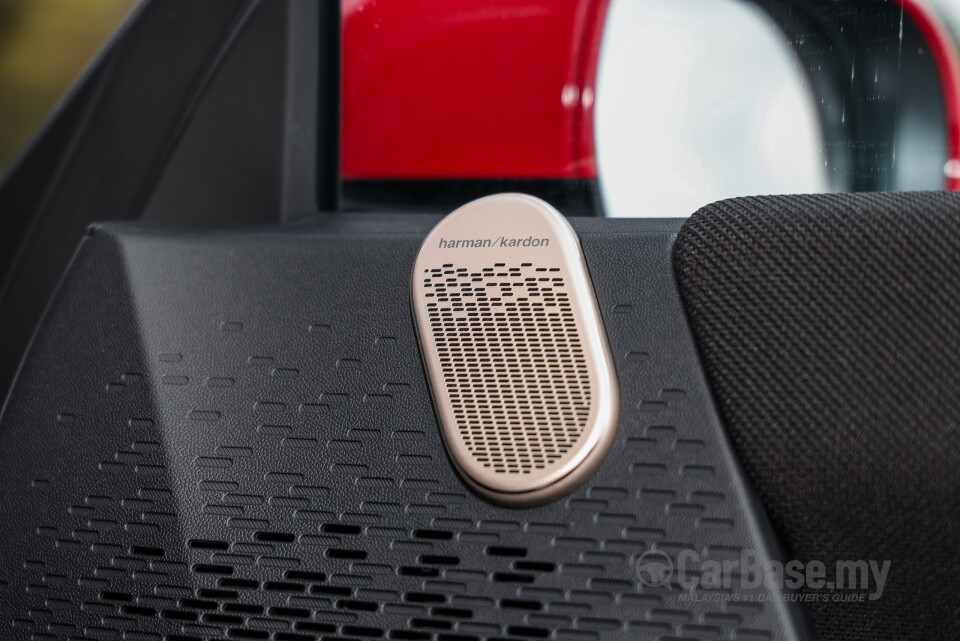 MINI Electric J01 (2024) Interior