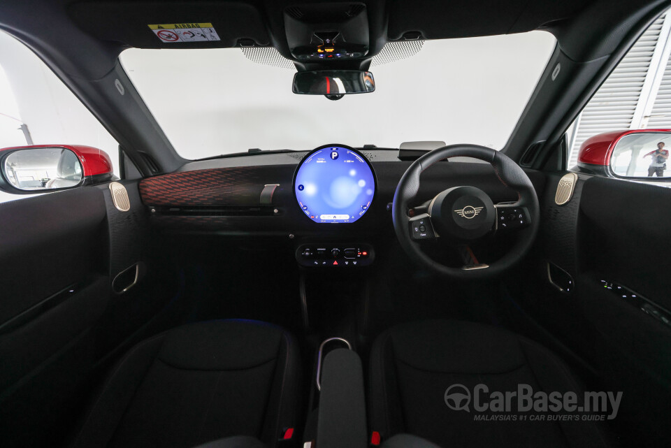MINI Electric J01 (2024) Interior