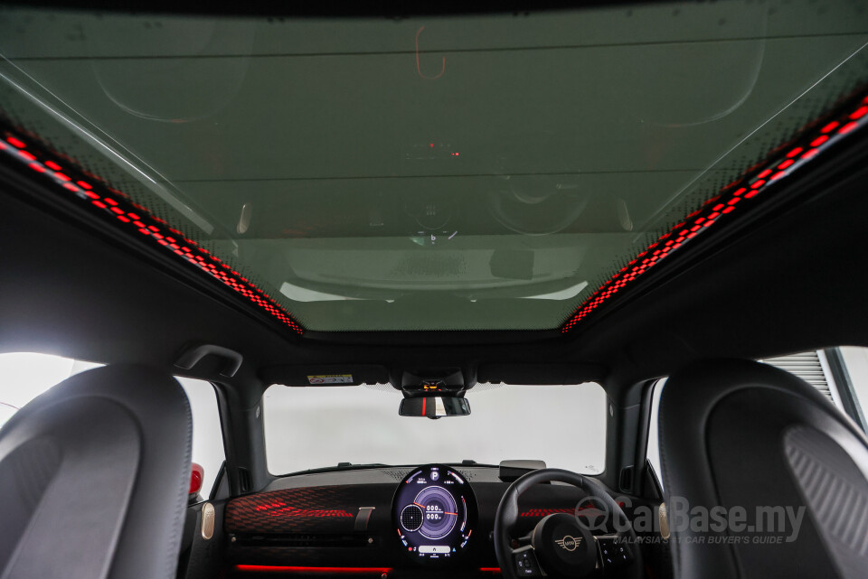 MINI Electric J01 (2024) Interior