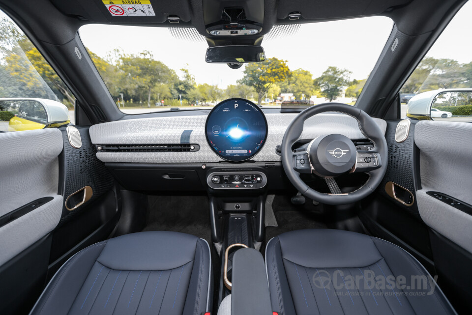 MINI Electric J01 (2024) Interior