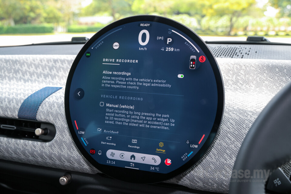 MINI Electric J01 (2024) Interior