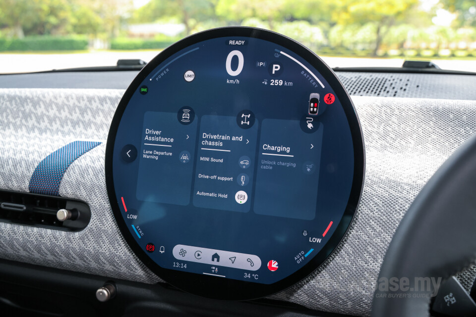 MINI Electric J01 (2024) Interior