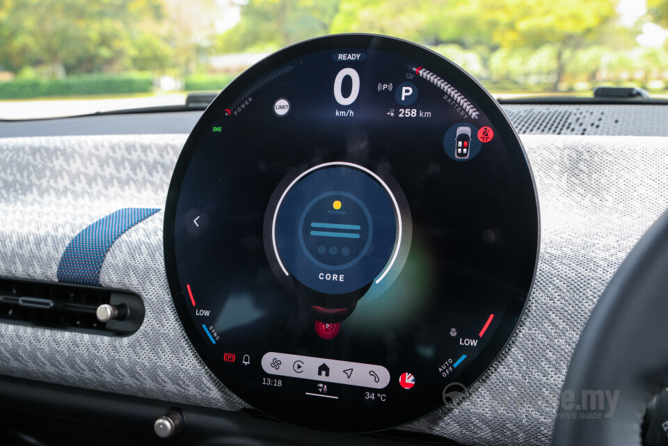 MINI Electric J01 (2024) Interior