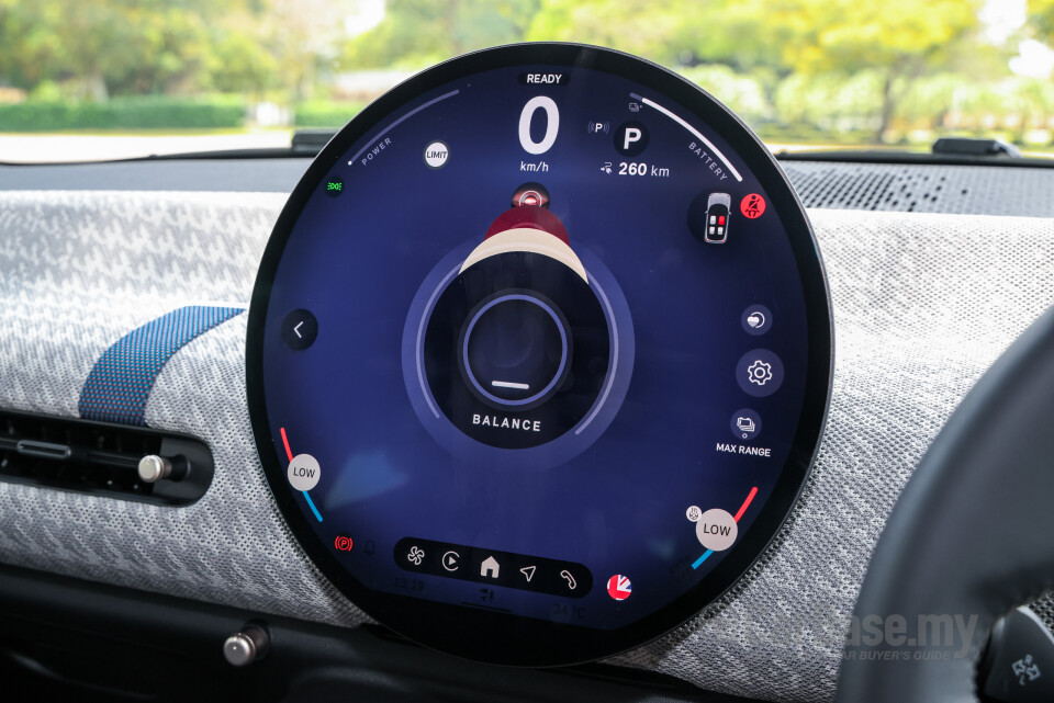MINI Electric J01 (2024) Interior