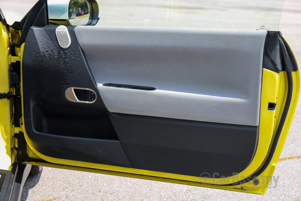 MINI Electric J01 (2024) Interior