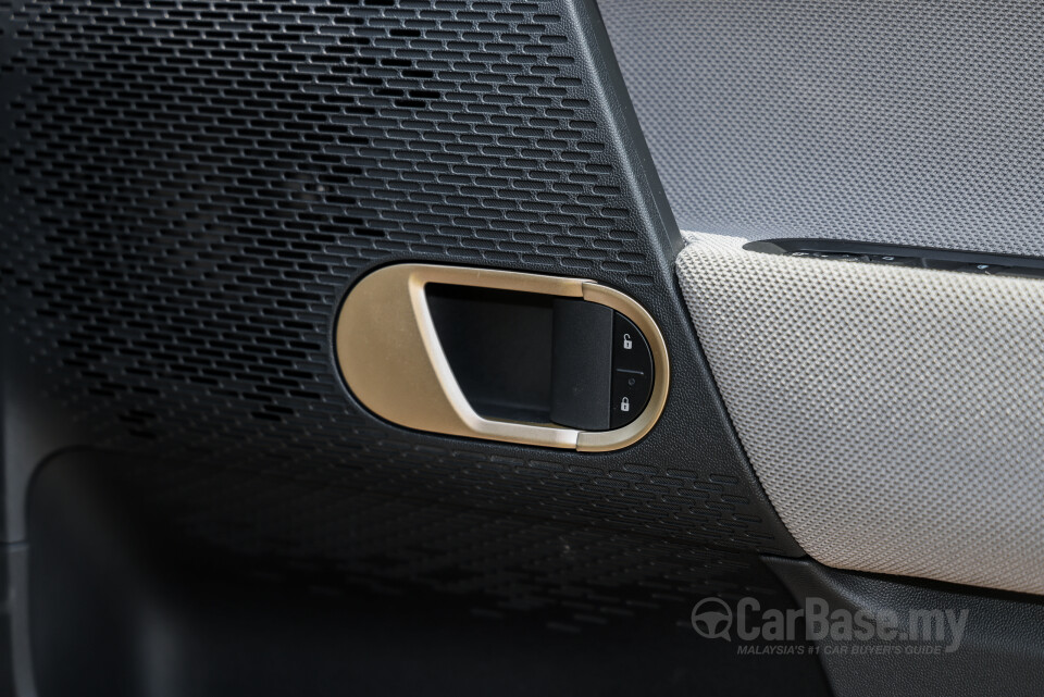 MINI Electric J01 (2024) Interior