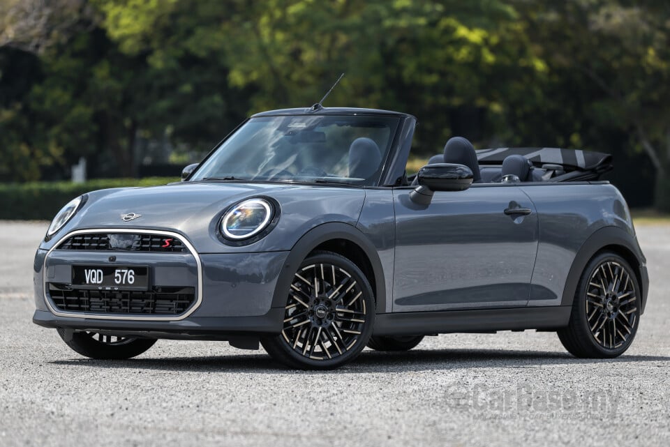 MINI Convertible F67 (2025) Exterior