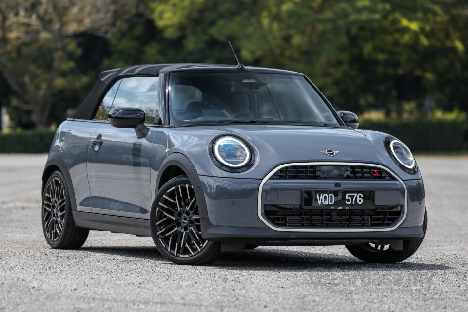 MINI Convertible F67 (2025) Exterior