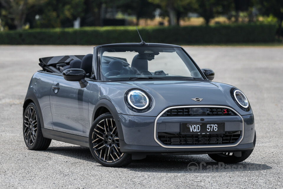 MINI Convertible F67 (2025) Exterior