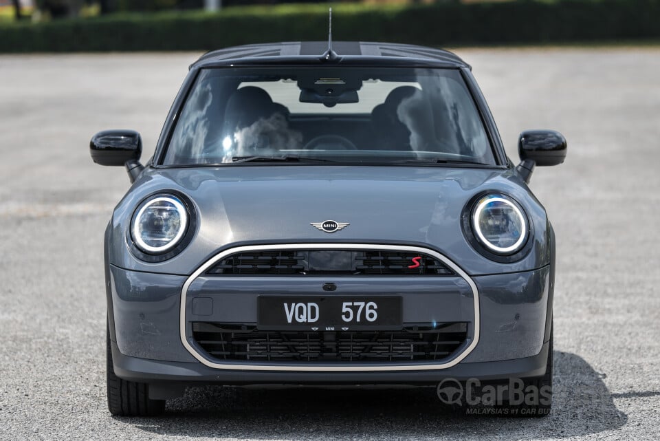 MINI Convertible F67 (2025) Exterior