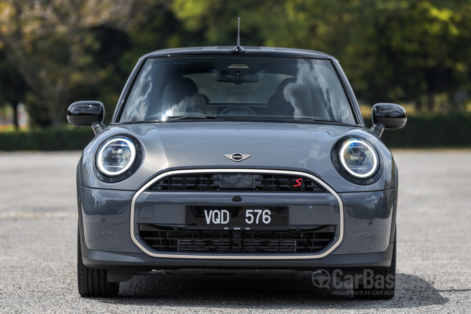 MINI Convertible F67 (2025) Exterior