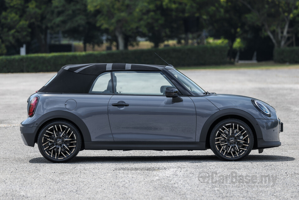 MINI Convertible F67 (2025) Exterior