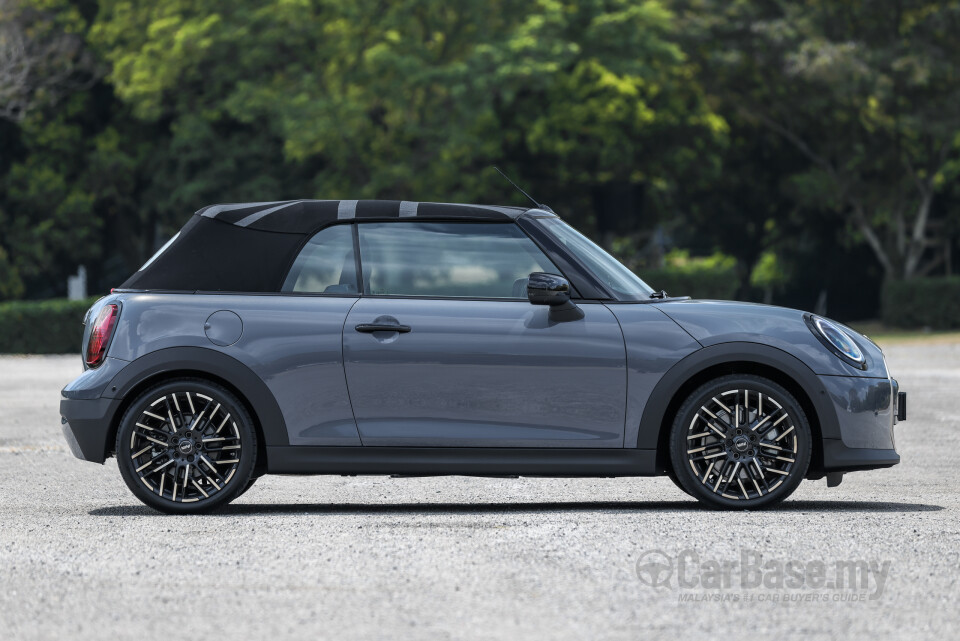 MINI Convertible F67 (2025) Exterior