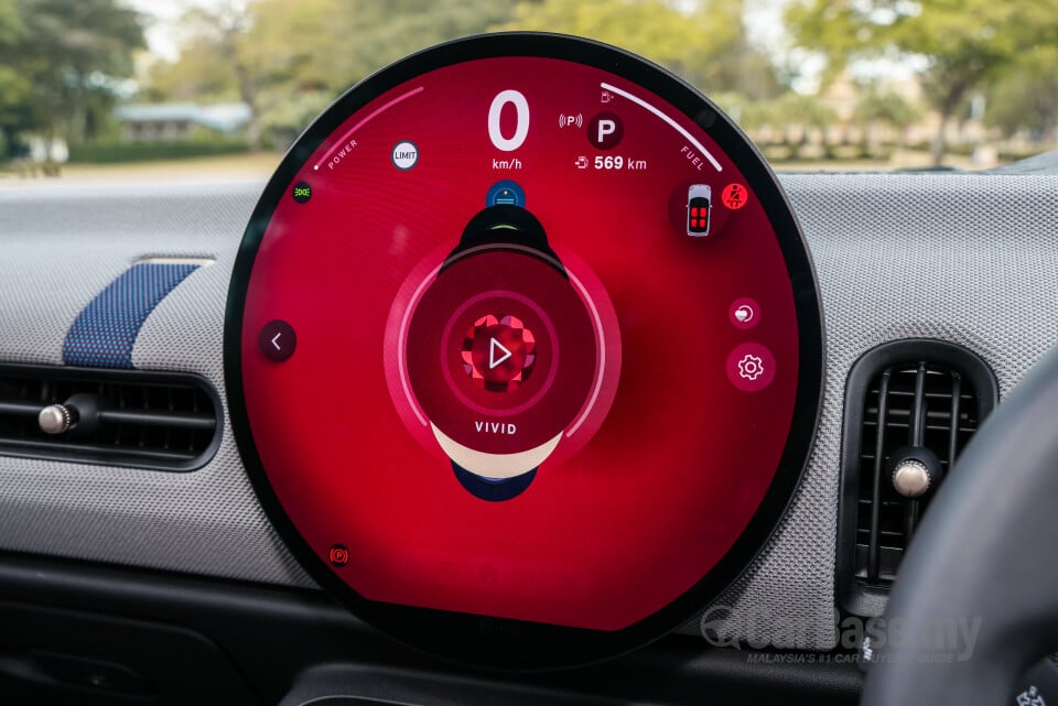 MINI Convertible F67 (2025) Interior