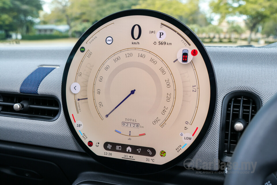 MINI Convertible F67 (2025) Interior