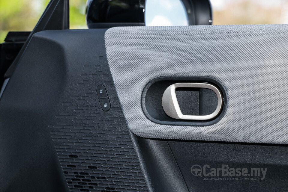 MINI Convertible F67 (2025) Interior