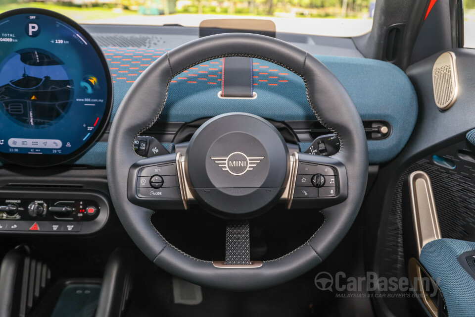 MINI Aceman J05 (2024) Interior