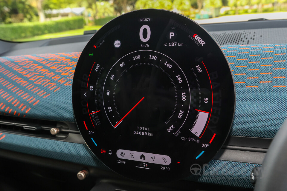 MINI Aceman J05 (2024) Interior