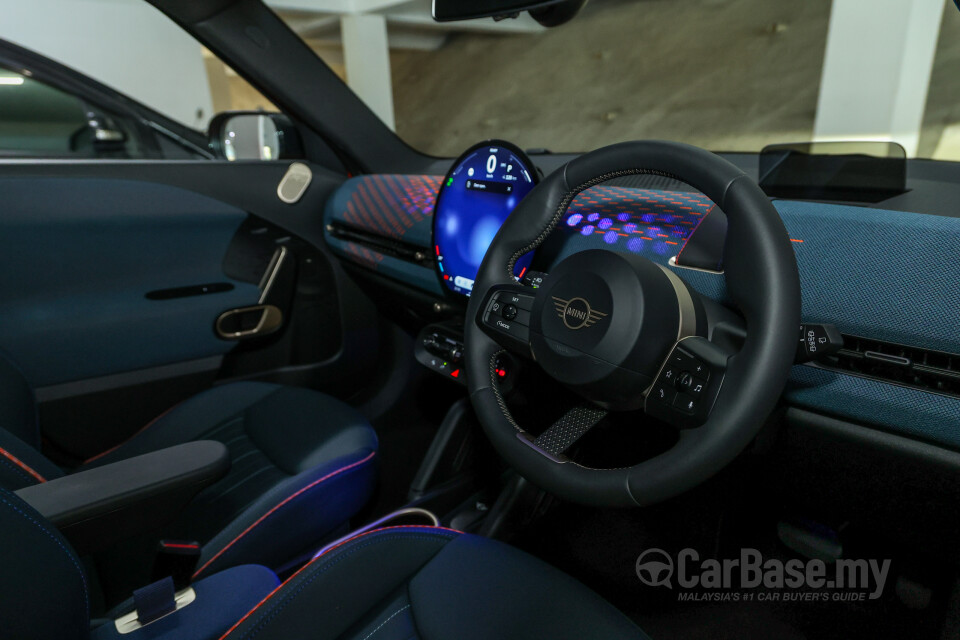 MINI Aceman J05 (2024) Interior