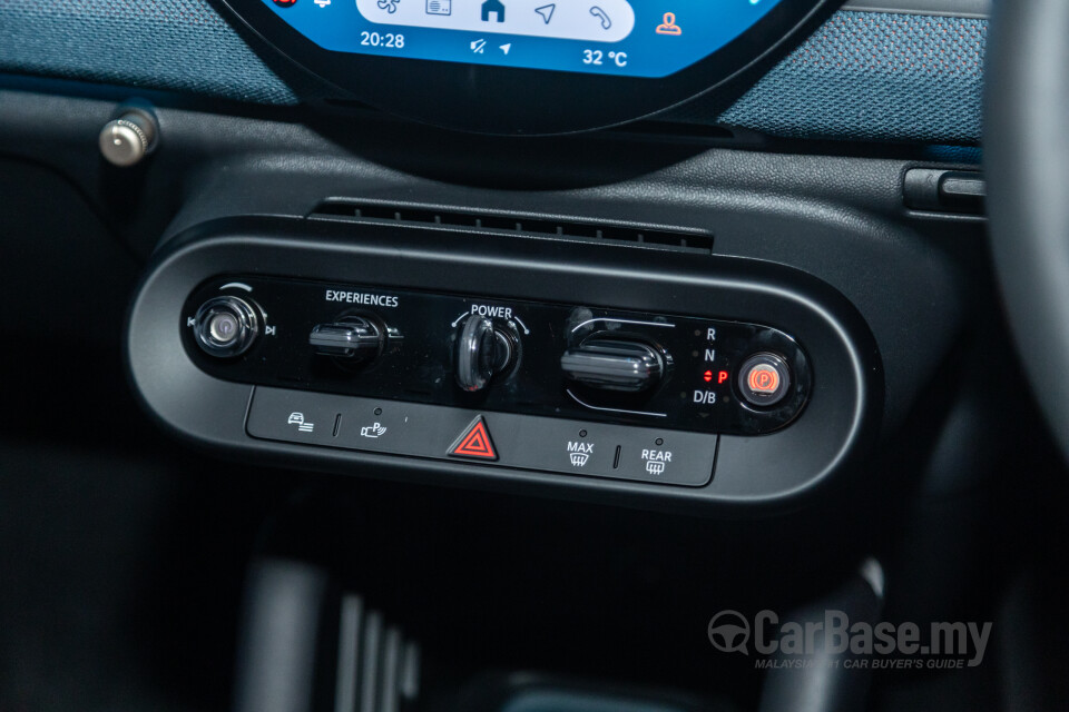 MINI Aceman J05 (2024) Interior
