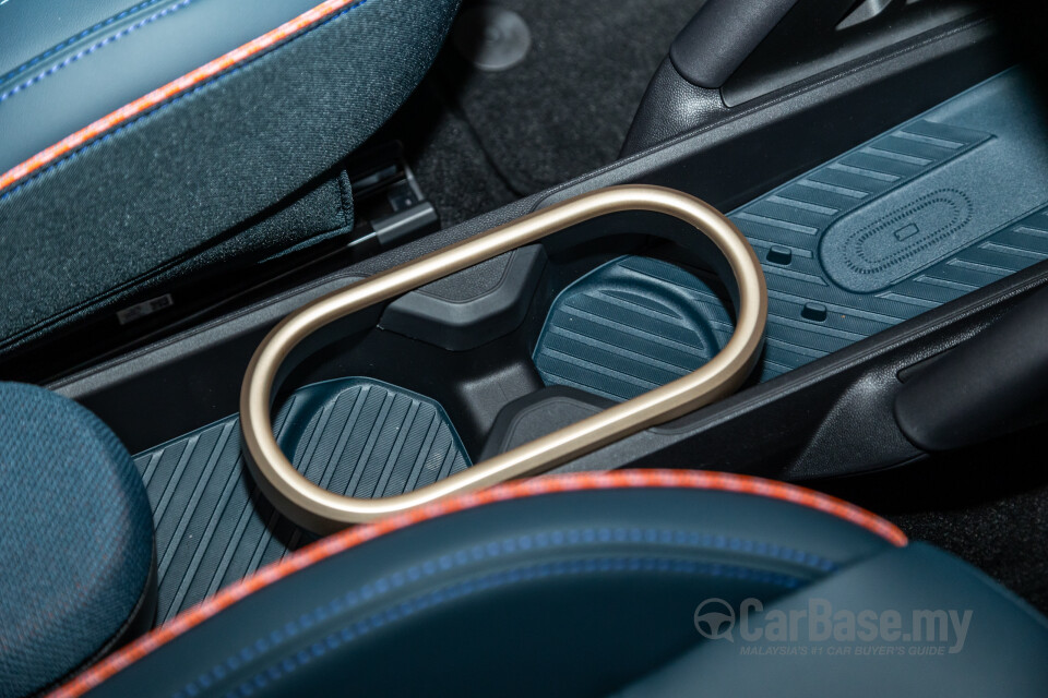 MINI Aceman J05 (2024) Interior