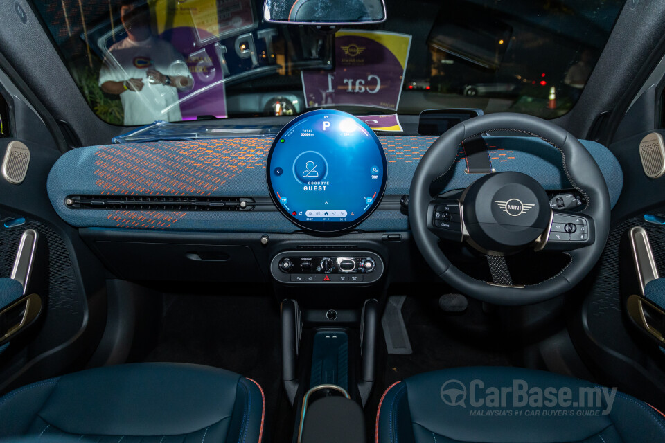 MINI Aceman J05 (2024) Interior