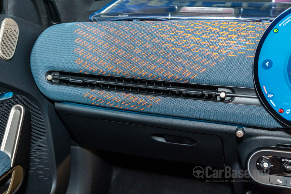 MINI Aceman J05 (2024) Interior