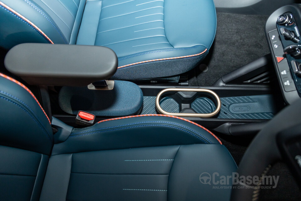 MINI Aceman J05 (2024) Interior