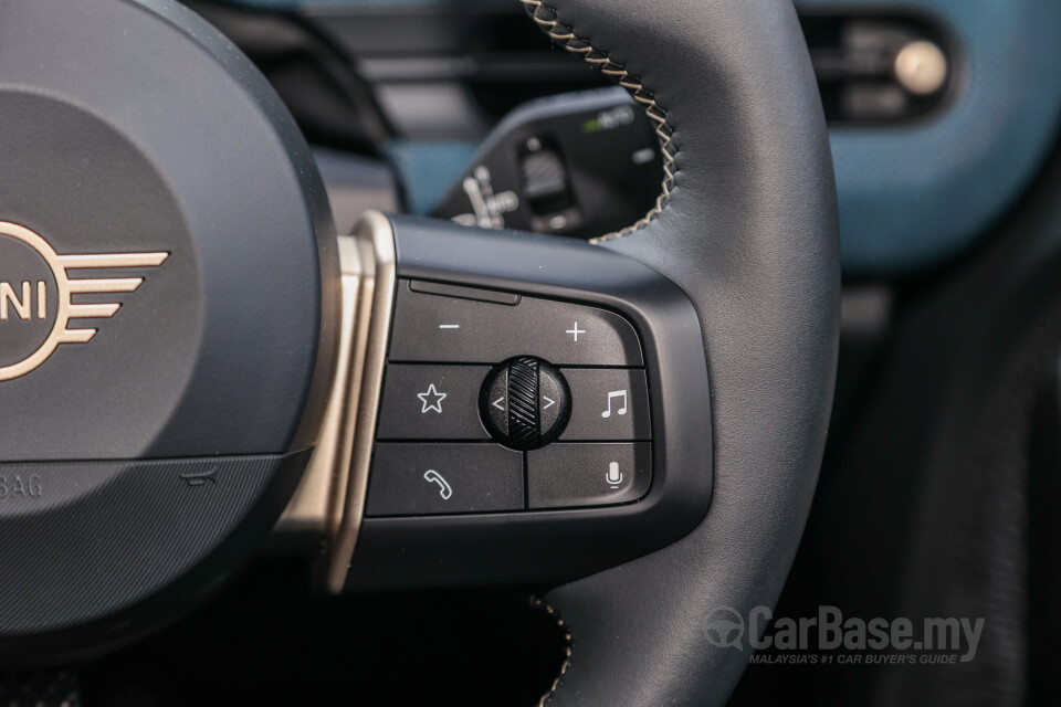 MINI Aceman J05 (2024) Interior