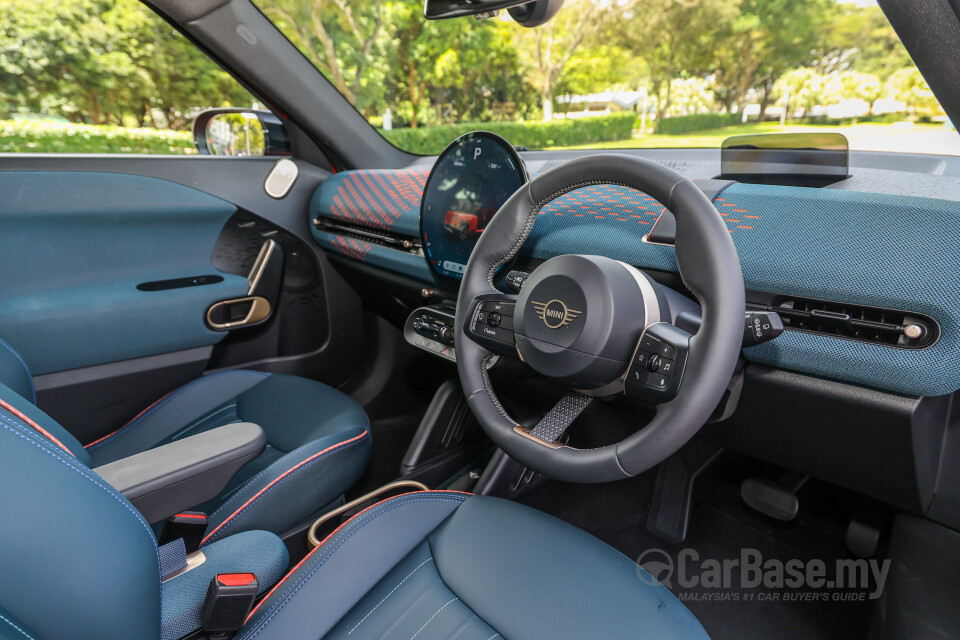 MINI Aceman J05 (2024) Interior