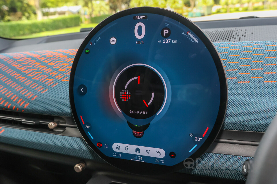MINI Aceman J05 (2024) Interior