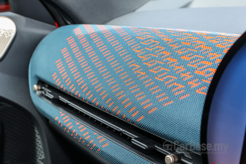 MINI Aceman J05 (2024) Interior