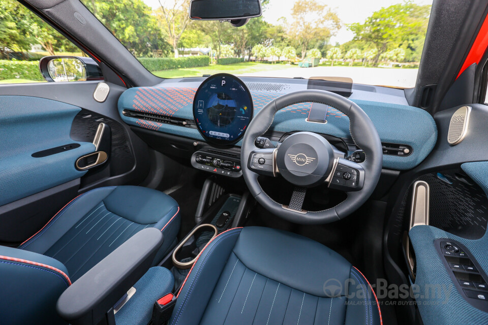 MINI Aceman J05 (2024) Interior