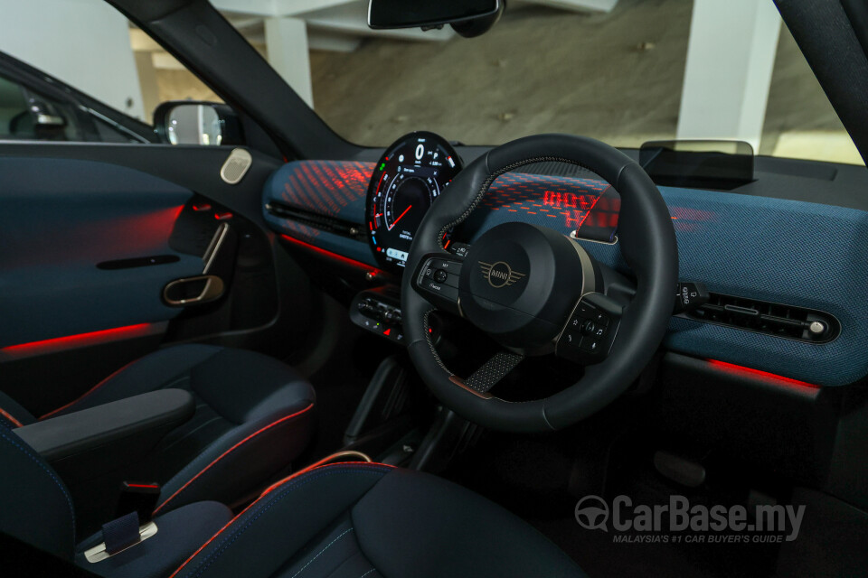 MINI Aceman J05 (2024) Interior