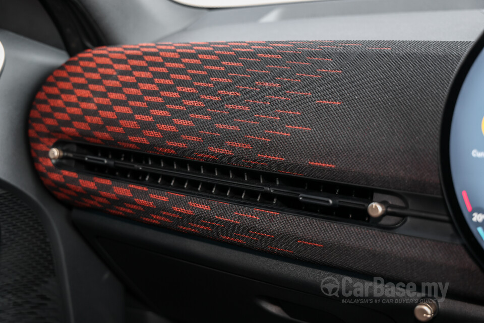 MINI Aceman J05 (2024) Interior