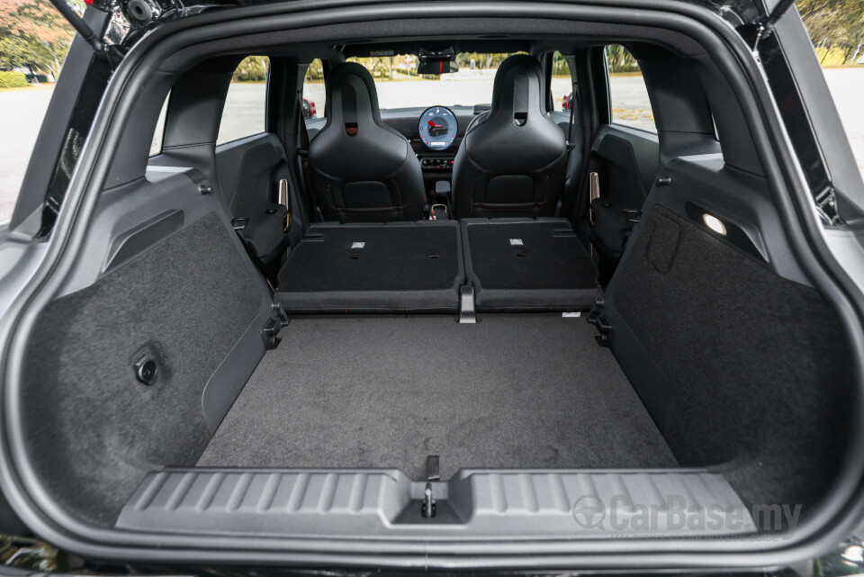 MINI Aceman J05 (2024) Interior