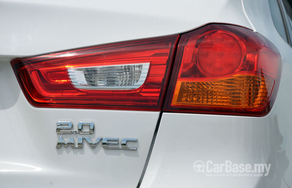 Mitsubishi ASX Mk1 Facelift (2013) Exterior
