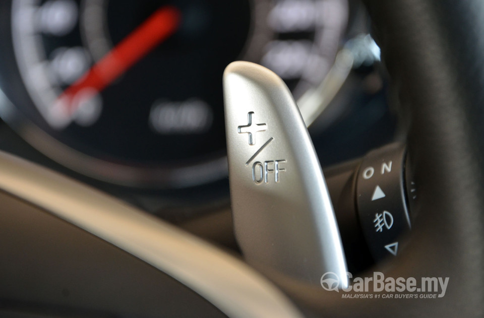 Mitsubishi ASX Mk1 Facelift (2013) Interior