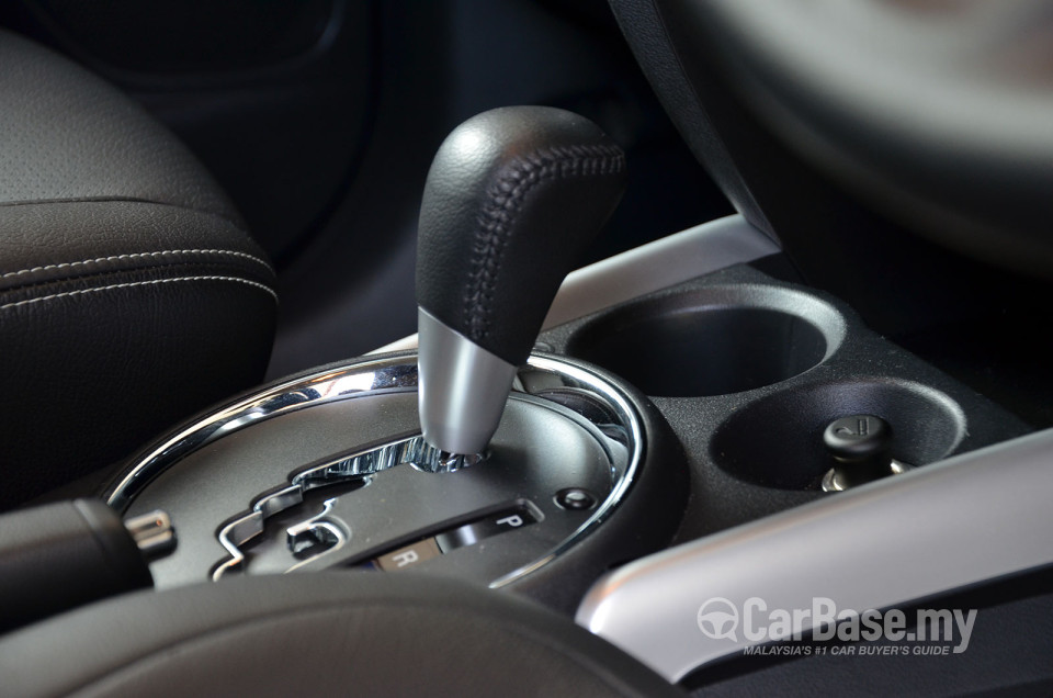 Mitsubishi ASX Mk1 Facelift (2013) Interior