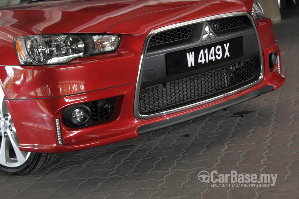 Mitsubishi Lancer Mk5 Facelift (2012) Exterior